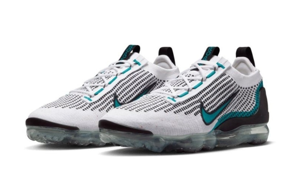 Les baskets Nike Vapormax 2021 allient style moderne et performance supérieure.pas cher. Le moins cher.