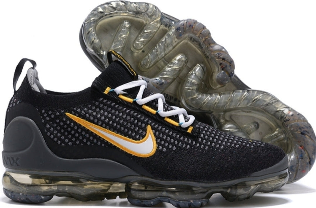 Nike Air VaporMax 2021 FK
 Black University Gold