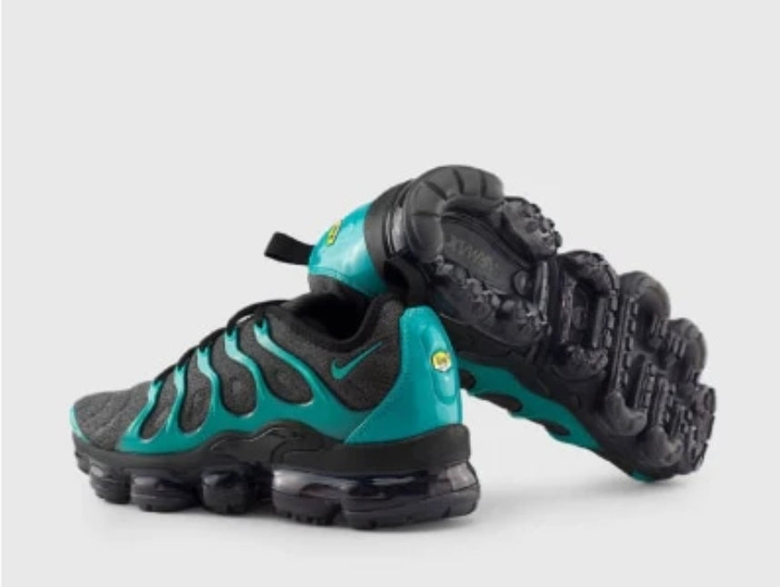 Les baskets Nike Tn Air VaporMax Plus combinent un style audacieux et des performances avancées.  design unique innovante.de mode.pas cher.le moins cher.