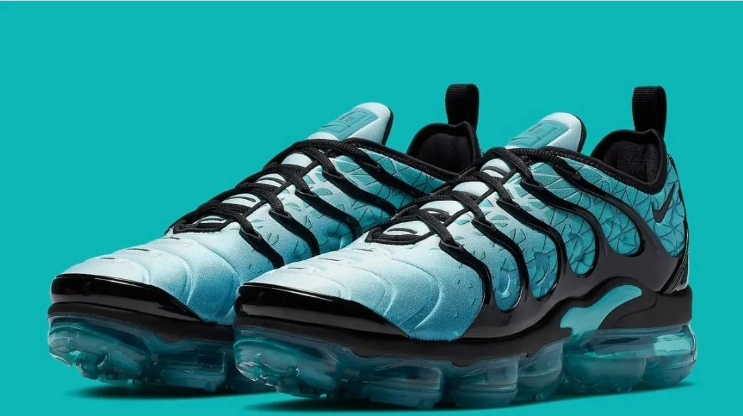 Les baskets Nike Tn Air VaporMax Plus combinent un style audacieux et des performances avancées.  design unique innovante.de mode.pas cher.le moins cher.