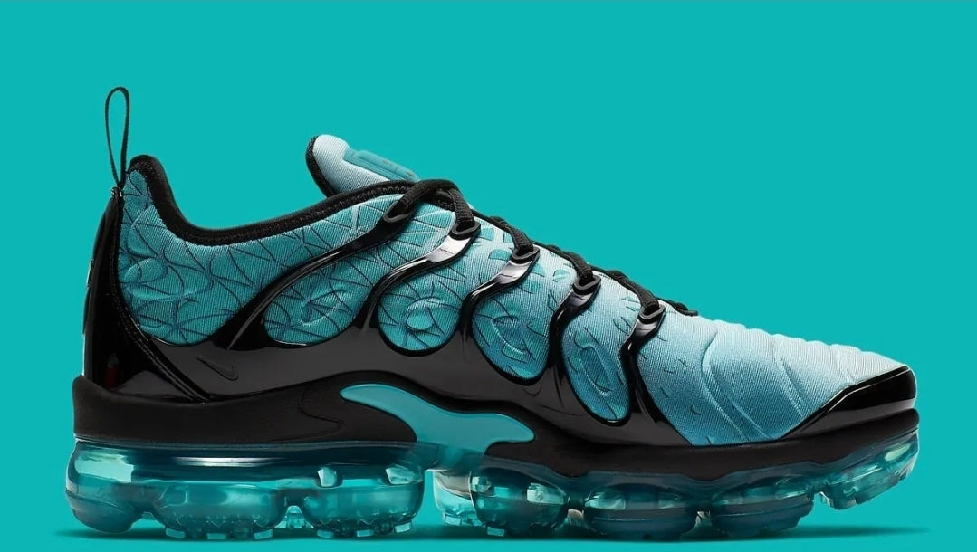 Les baskets Nike Tn Air VaporMax Plus combinent un style audacieux et des performances avancées.  design unique innovante.de mode.pas cher.le moins cher.