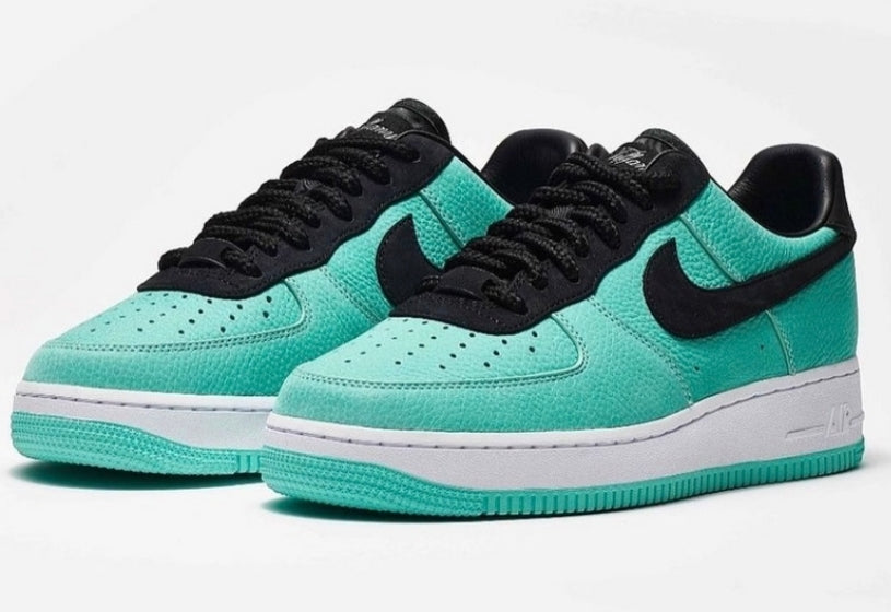 Les baskets Nike Air Force 1 combinent style et performance, offrant une expérience exceptionnelle.pas cher. Le moins cher.