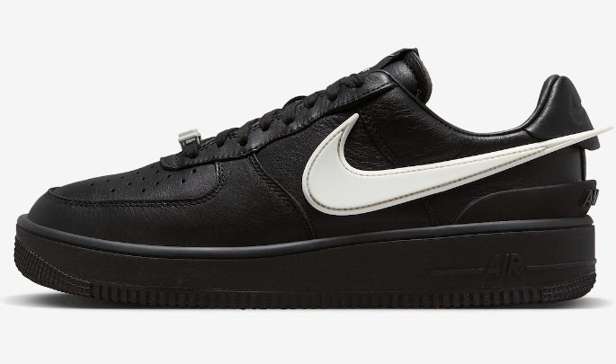 Les baskets Nike Air Force 1 combinent style et performance, offrant une expérience exceptionnelle.pas cher. Le moins cher.