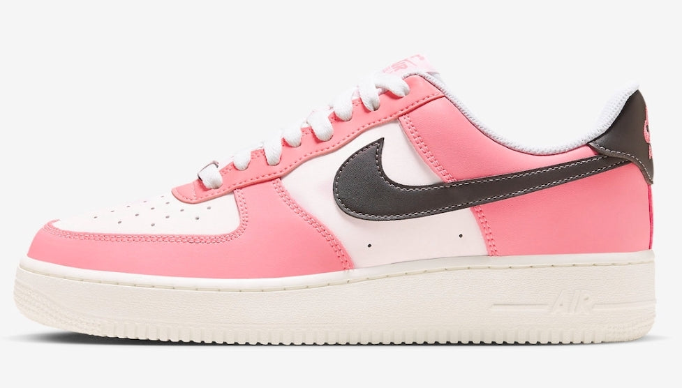 Les baskets Nike Air Force 1 combinent style et performance, offrant une expérience exceptionnelle.pas cher. Le moins cher.