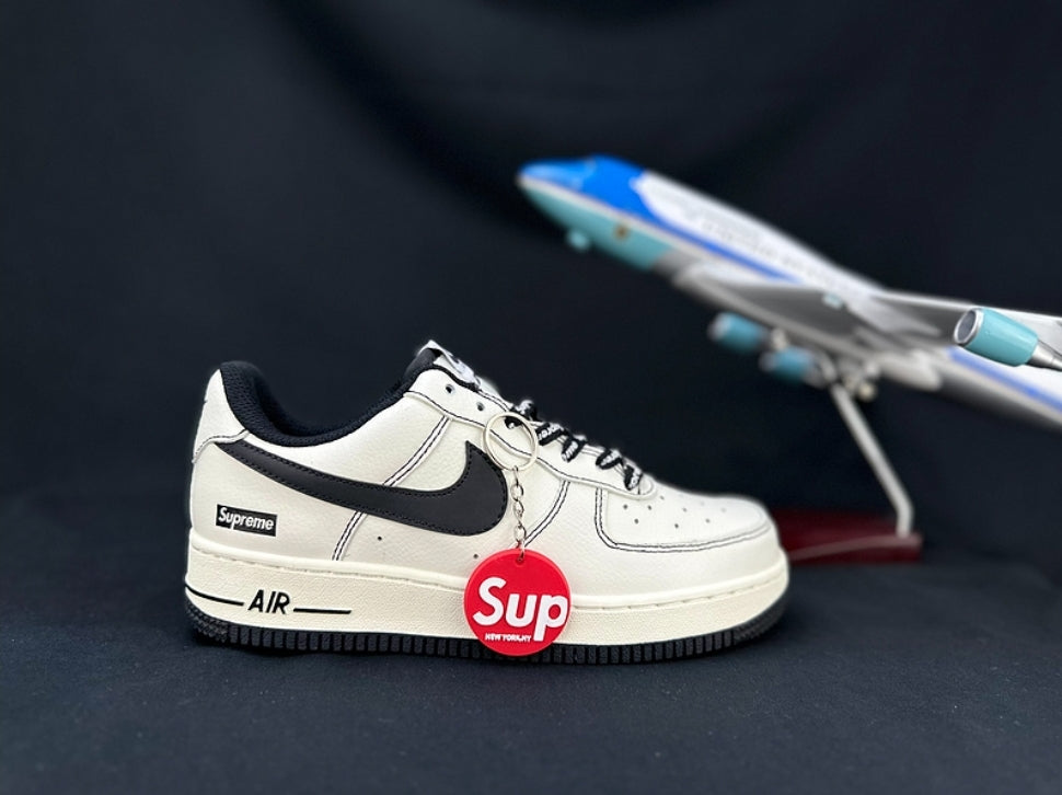 Les baskets Nike Air Force 1 combinent style et performance, offrant une expérience exceptionnelle.pas cher. Le moins cher.