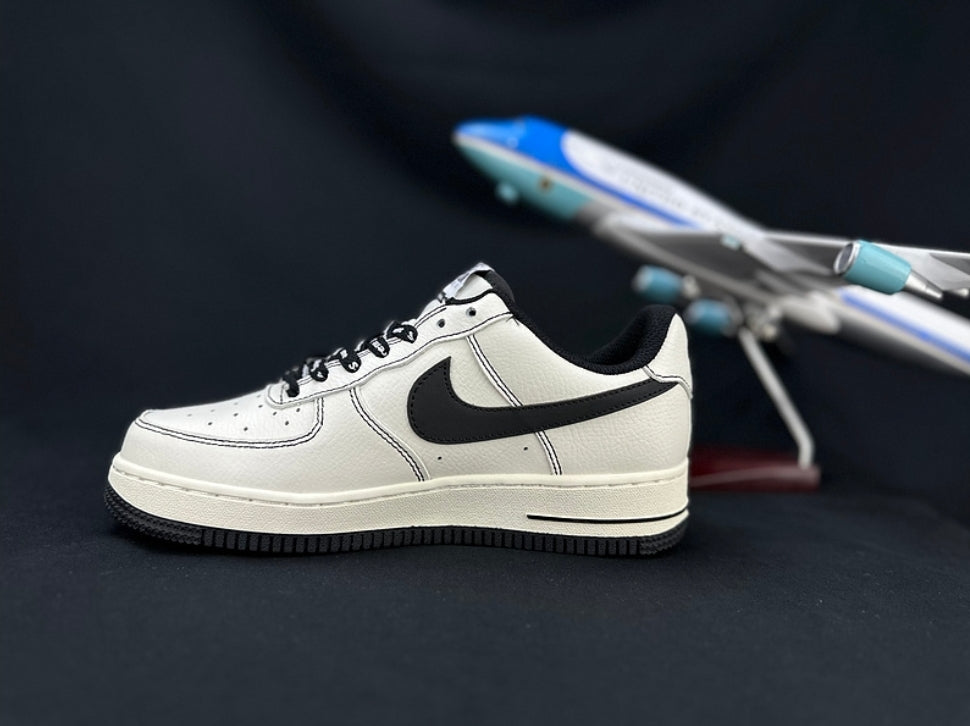 Les baskets Nike Air Force 1 combinent style et performance, offrant une expérience exceptionnelle.pas cher. Le moins cher.