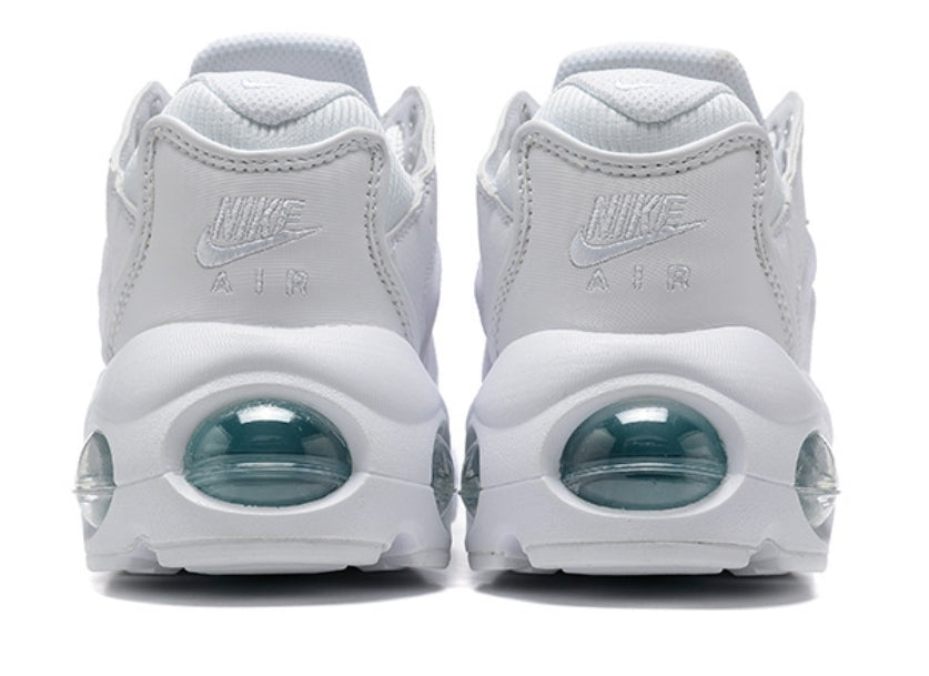 Baskets Nike Air Max Tailwind 1 offrent un style emblématique et une performance exceptionnelle.

 

 leur design moderne.pas cher.le moins cher.