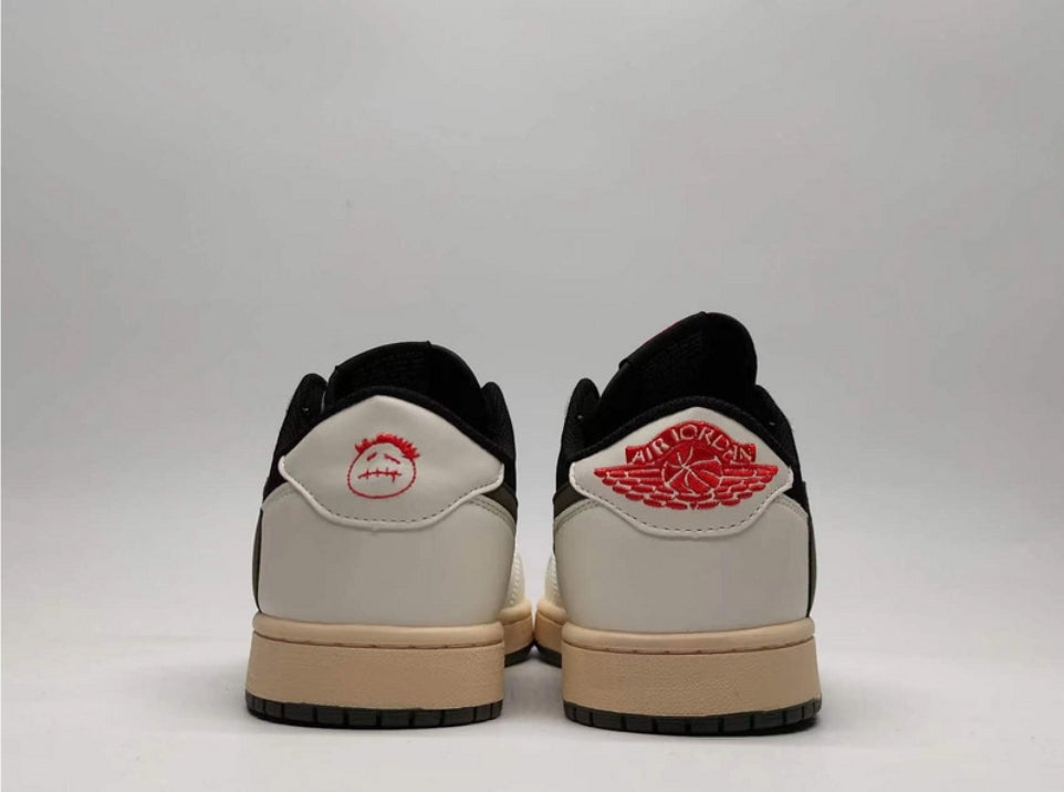 Les baskets Air Jordan 1 offrent un style iconique et une performance légendaire.

 leur design emblématique .pas cher. Le moins cher.