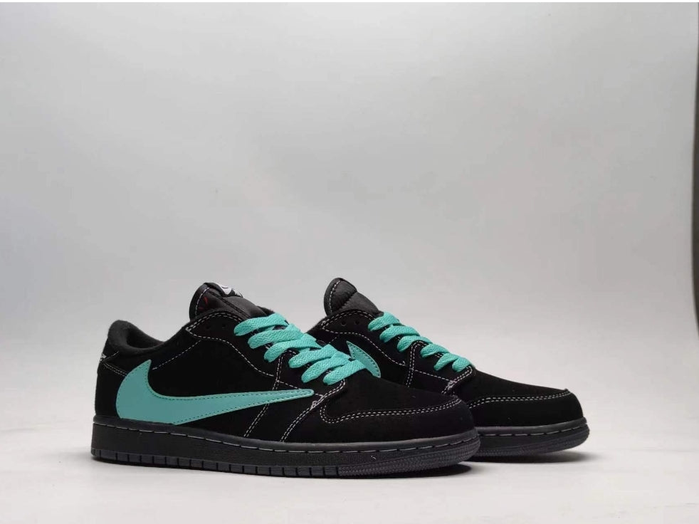 Les baskets Air Jordan 1 offrent un style iconique et une performance légendaire.

 leur design emblématique .pas cher. Le moins cher.