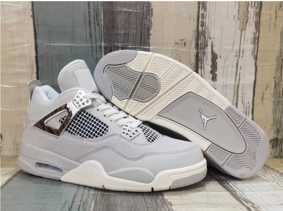  Les baskets Air Jordan 4 offrent un style iconique et une performance remarquable.

leur design distinctif pas cher. le moin cher. 