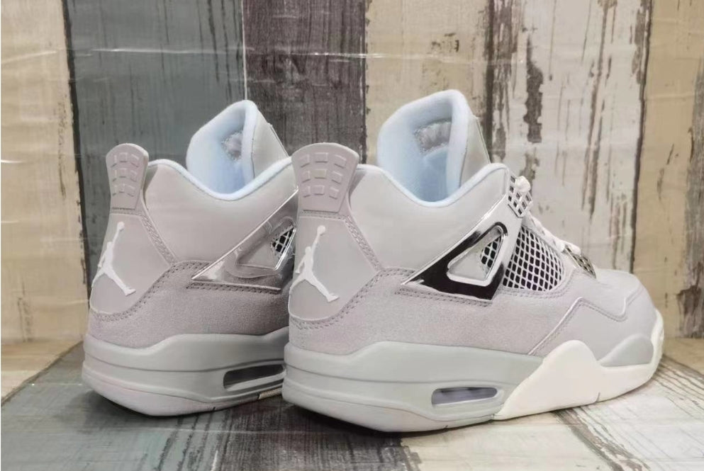  Les baskets Air Jordan 4 offrent un style iconique et une performance remarquable.

leur design distinctif pas cher. le moin cher. 