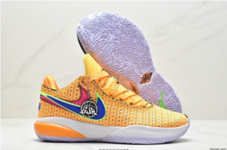 Les baskets LeBron James offrent un style emblématique et une performance exceptionnelle.
leur design distinctif.pas cher. Le moins cher.
