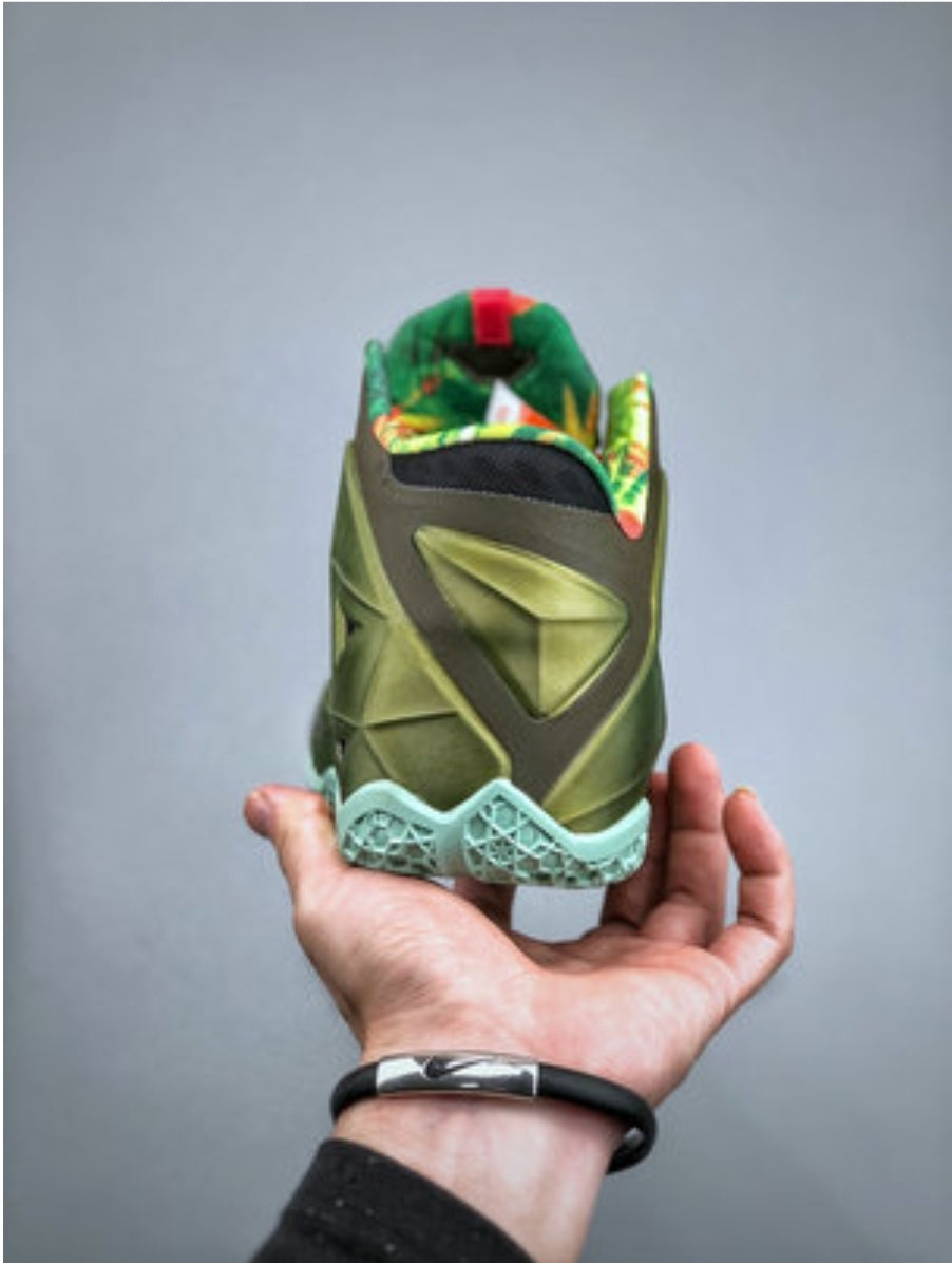 Les baskets LeBron James offrent un style emblématique et une performance exceptionnelle.
leur design distinctif.pas cher. Le moins cher.