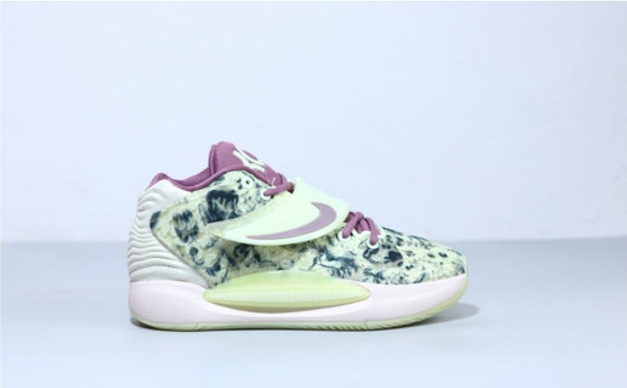 Les Basket kyrie Irving offrent un style emblématique et une performance exceptionnelle.