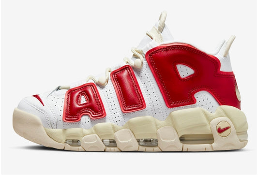 Les baskets Nike Air Uptempo combinent style audacieux et innovation. Leur design emblématique et leurs lettres surdimensionnées . Pas cher. Le moins cher.