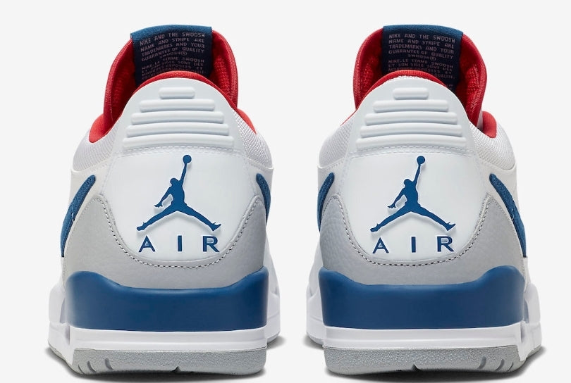 Les baskets Air Jordan Legacy offrent un style iconique et une performance légendaire.

De plus, leur design emblématique et leur utilisation.