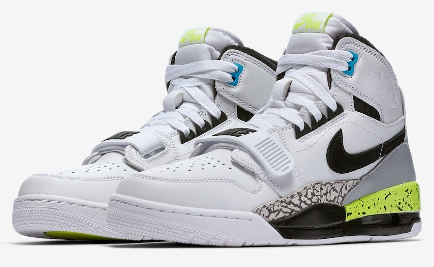Les baskets Air Jordan Legacy offrent un style emblématique et une performance exceptionnelle.

design distinctif.pas Cher. Le moins cher.