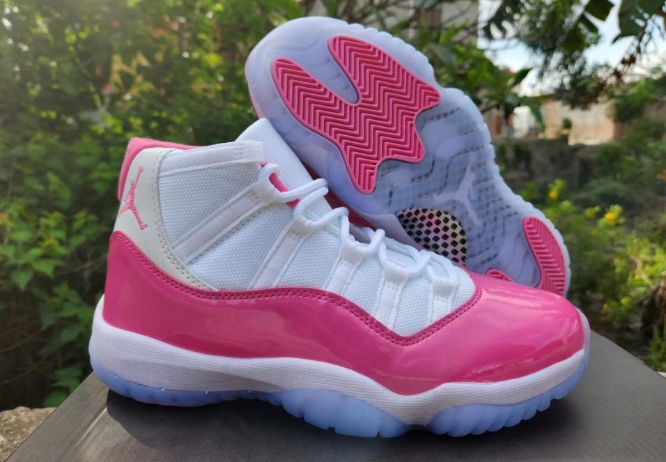 Les baskets Air Jordan 11 offrent un style légendaire et une performance exceptionnelle.design unique 
Pas Cher. moin cher.