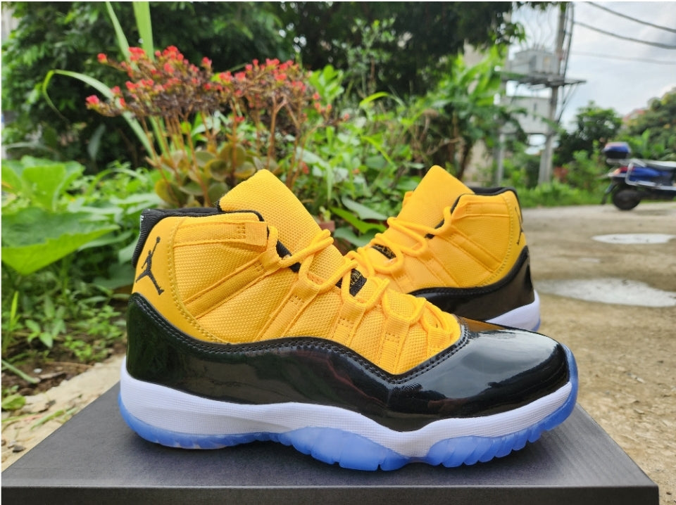 Les baskets Air Jordan 11 offrent un style légendaire et une performance exceptionnelle.design unique 
Pas Cher. moin cher.