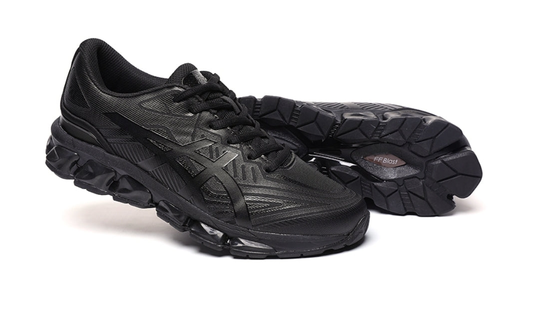 Les baskets Asics offrent une combinaison parfaite de style et de performance. Leur design élégant et leurs technologies de pointe les rendent idéales pour les couleur.