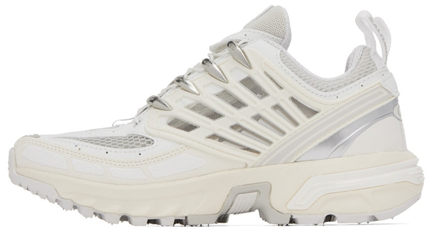 Les baskets Salomon allient performance et style de mode. Leur design innovant  choix incontournable. Pas cher . Le moins cher.