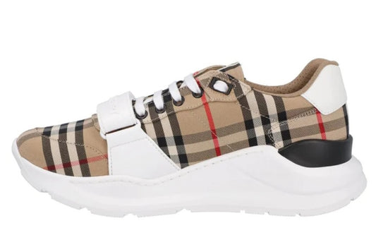 Les baskets Burberry incarnent un style emblématique et une sophistication britannique.

 leur design raffiné. Pas cher. Le moins cher. 