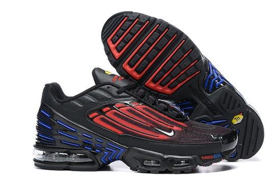 Les Baskets Nike TN air max Plus 3 incarnent un style emblématique et une performance supérieure.

Par ailleurs, leur design distinctif et leur utilisation