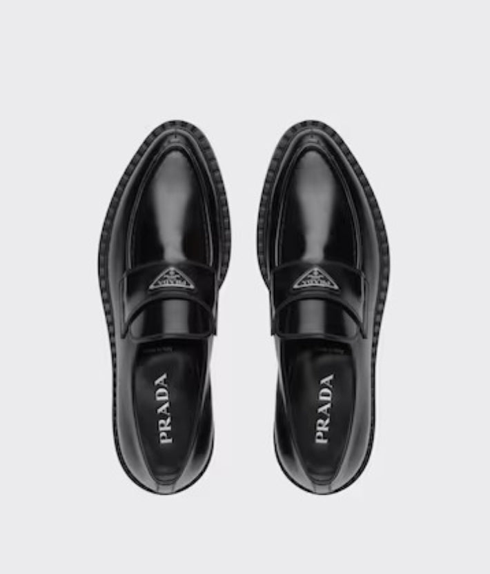 Les baskets sneakers Prada incarnent un style emblématique et un luxe italien.

 leur design élégant.pas cher,le moins cher.