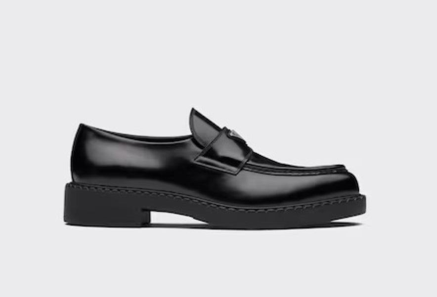 Les baskets sneakers Prada incarnent un style emblématique et un luxe italien.

 leur design élégant.pas cher,le moins cher.