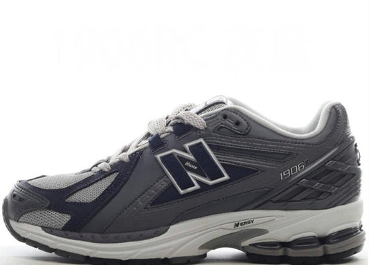 Les baskets New Balance allient style et confort. Leur design classique et leurs matériaux de haute qualité en font un choix idéal pour les amateurs de sneakers.pas cher. Le moins cher.