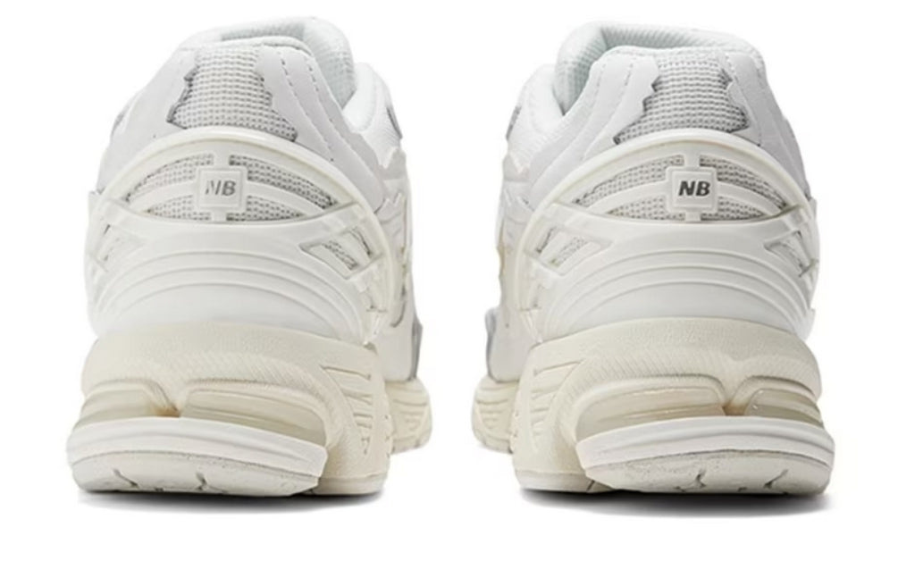 Les baskets New Balance allient style et confort. Leur design classique et leurs matériaux de haute qualité en font un choix idéal pour les amateurs de sneakers.pas cher. Le moins cher.