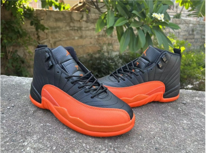 Les baskets Air Jordan 12 offrent un style iconique et une performance exceptionnelle.design distinctif.pas cher.moin Cher.