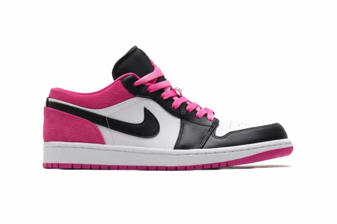 Les baskets Air Jordan 1 offrent un style iconique et une performance légendaire.

 leur design emblématique .pas cher. Le moins cher.