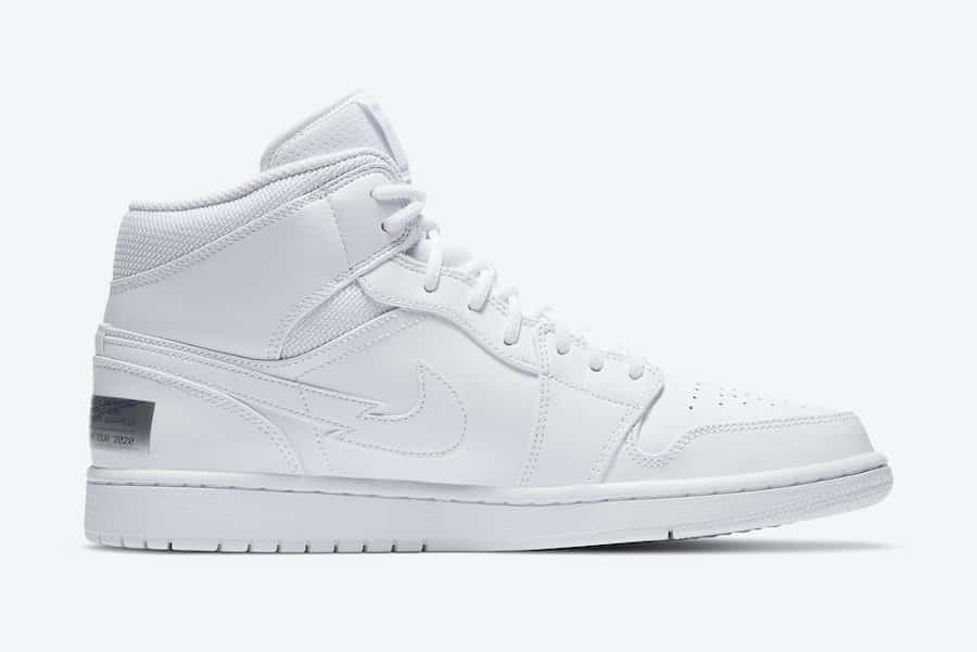 Les baskets Air Jordan 1 Low offrent un style iconique et une performance légendaire.

En plus, leur design emblématique et leur utilisation de matériaux de haute qualité