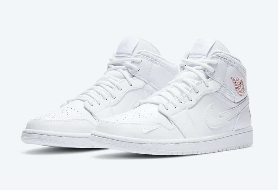 Les baskets Air Jordan 1 Low offrent un style iconique et une performance légendaire.

En plus, leur design emblématique et leur utilisation de matériaux de haute qualité