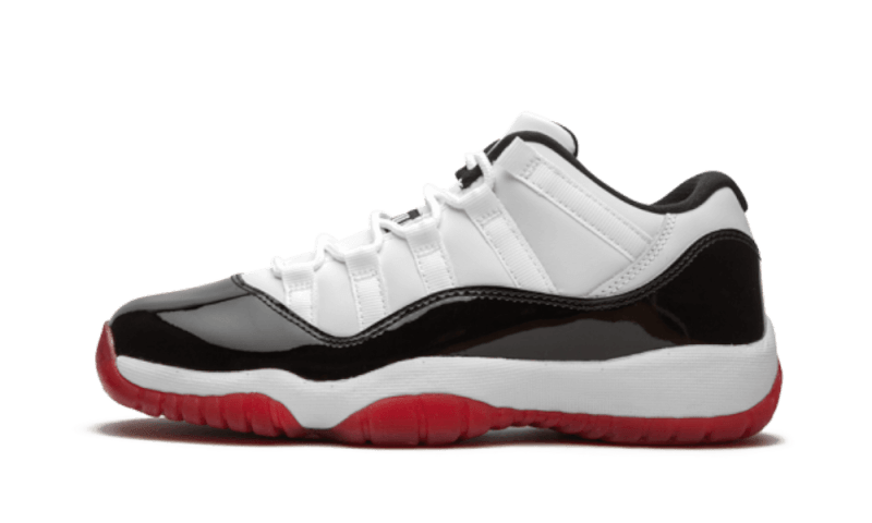 Les Air Jordan 11 Femme permettent de personnaliser votre style tout en bénéficiant d’un confort supérieur.Idéale pour un usage quotidien.