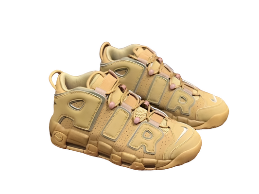 Les baskets Nike Air Uptempo combinent style audacieux et innovation. Leur design emblématique et leurs lettres surdimensionnées . Pas cher. Le moins cher.