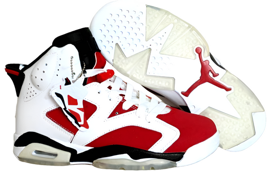 Les baskets Air Jordan 6 offrent un style audacieux et une performance exceptionnelle. leur design unique emblématique. Pas cher. Le moins cher. 