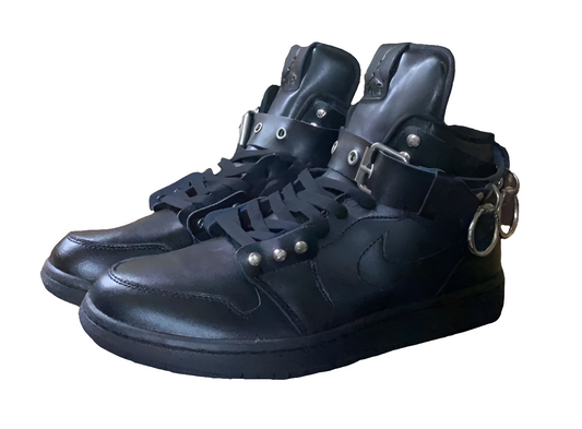 Les baskets Air Jordan 1 offrent un style iconique et une performance légendaire.

De plus, leur design emblématique et leur utilisation.