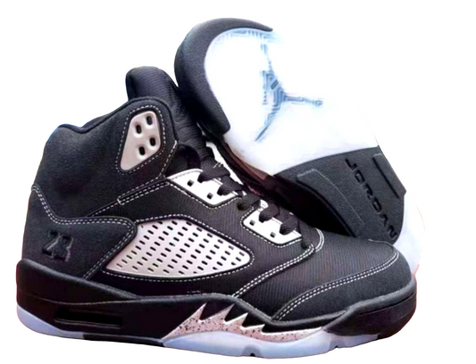 Les baskets Air Jordan 5 offrent un style iconique et une performance remarquable.

De plus,leur design distinctif et l'utilisation. Pas cher, sneakers verte 