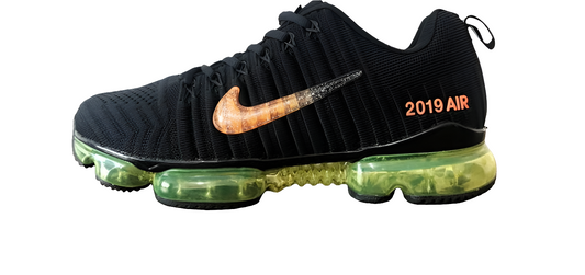 Les baskets Nike Air 2019 combinent style moderne et performance de pointe. Leur design élégant attire tous les regards. Dotées d'une empeigne en mesh respirant.pas cher. Le moins cher.