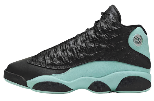 Les baskets Air Jordan 13 offrent un style iconique et une performance exceptionnelle.
  design emblématique   haute qualité. Au meilleur prix. Pas cher