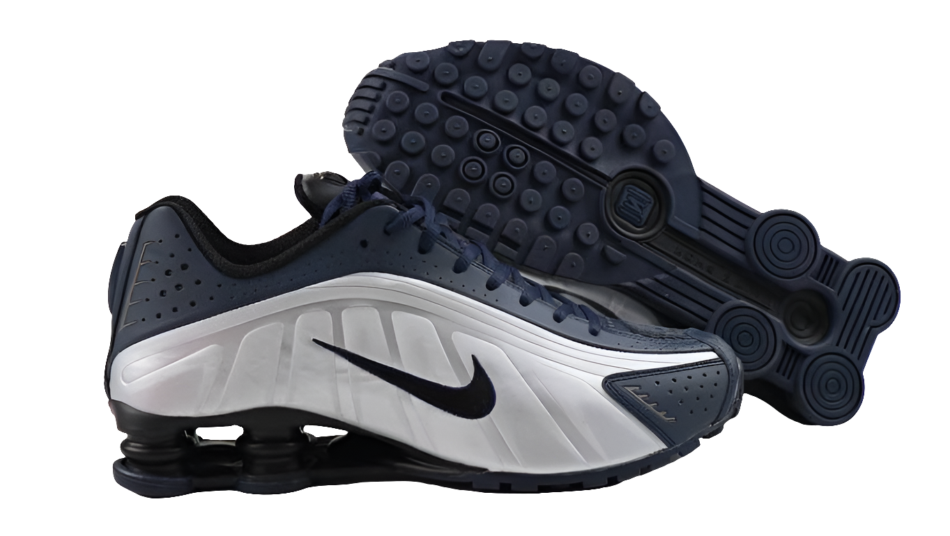 Les baskets Nike Shox TL allient un style avant-gardiste et une innovation technique avancée. Leur design unique et leurs détails sophistiqués.