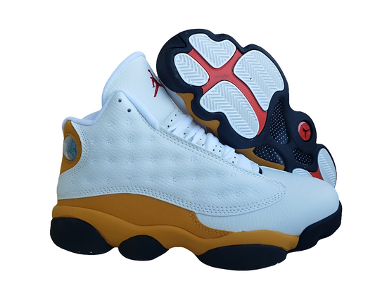 Les baskets Air Jordan 12 offrent un style emblématique et une performance remarquable.

 leur design distinctif et l'utilisation de matériaux. Baskets pas Cher. Le moins cher.