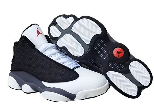 Les baskets Air Jordan 13 offrent un style iconique et une performance remarquable.
De plus,leur design distinctif et l'utilisation. Pas cher, sneakers