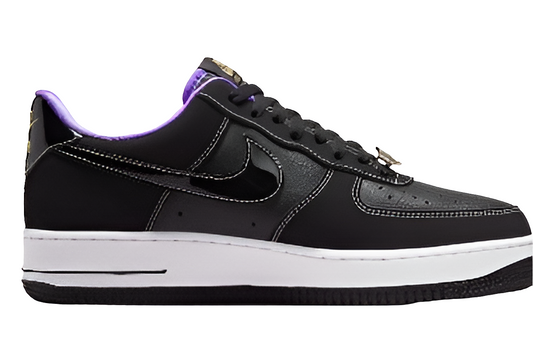 Premièrement : Les baskets Nike Air Force 1 femme sont bien plus qu’une simple paire de baskets – elles incarnent un style légendaire, un confort exceptionnel et une polyvalence inégalée.