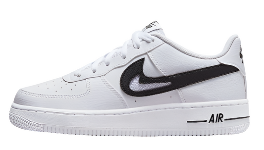 Premièrement : Les baskets Nike Air Force 1 femme sont bien plus qu’une simple paire de baskets – elles incarnent un style légendaire, un confort exceptionnel et une polyvalence inégalée.