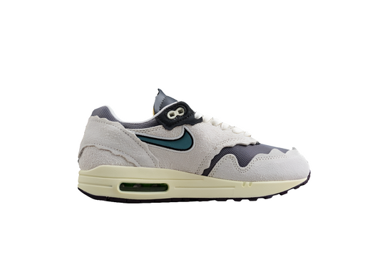 Les baskets Nike Air Max 1 sont iconiques pour leur style emblématique.retro incontournable pas cher. Le moins cher.exceptionnel 