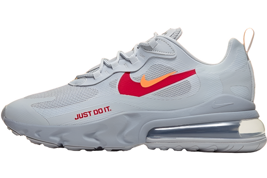 Les baskets Nike React offrent une combinaison exceptionnelle de style moderne et d'innovation technologique. Leur design élégant et les lignes épurées en font un choix incontournable.pas cher.le moins cher.