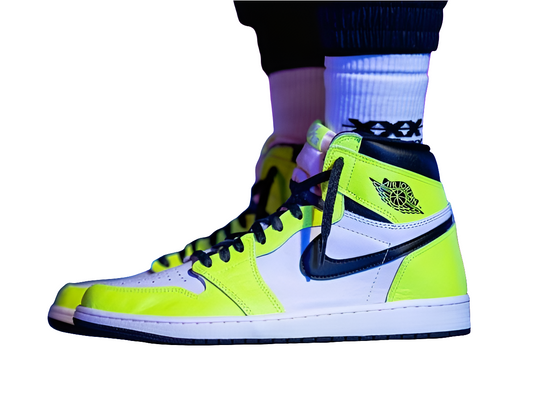 Les baskets Air Jordan 1 offrent un style iconique et une performance légendaire.

De plus, leur design emblématique et leur utilisation.